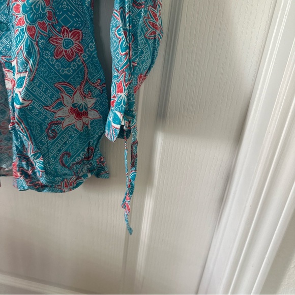 Erika Button Down Top - Picture 3 of 6